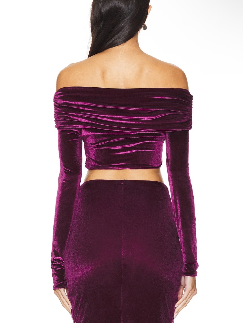 Maygel Coronel Lido Off The Shoulder Velvet Crop Top in Plum Purple One Size - Picture 3 of 8